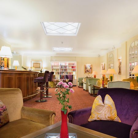 Hotel Kaiserhof Wien Luaran gambar