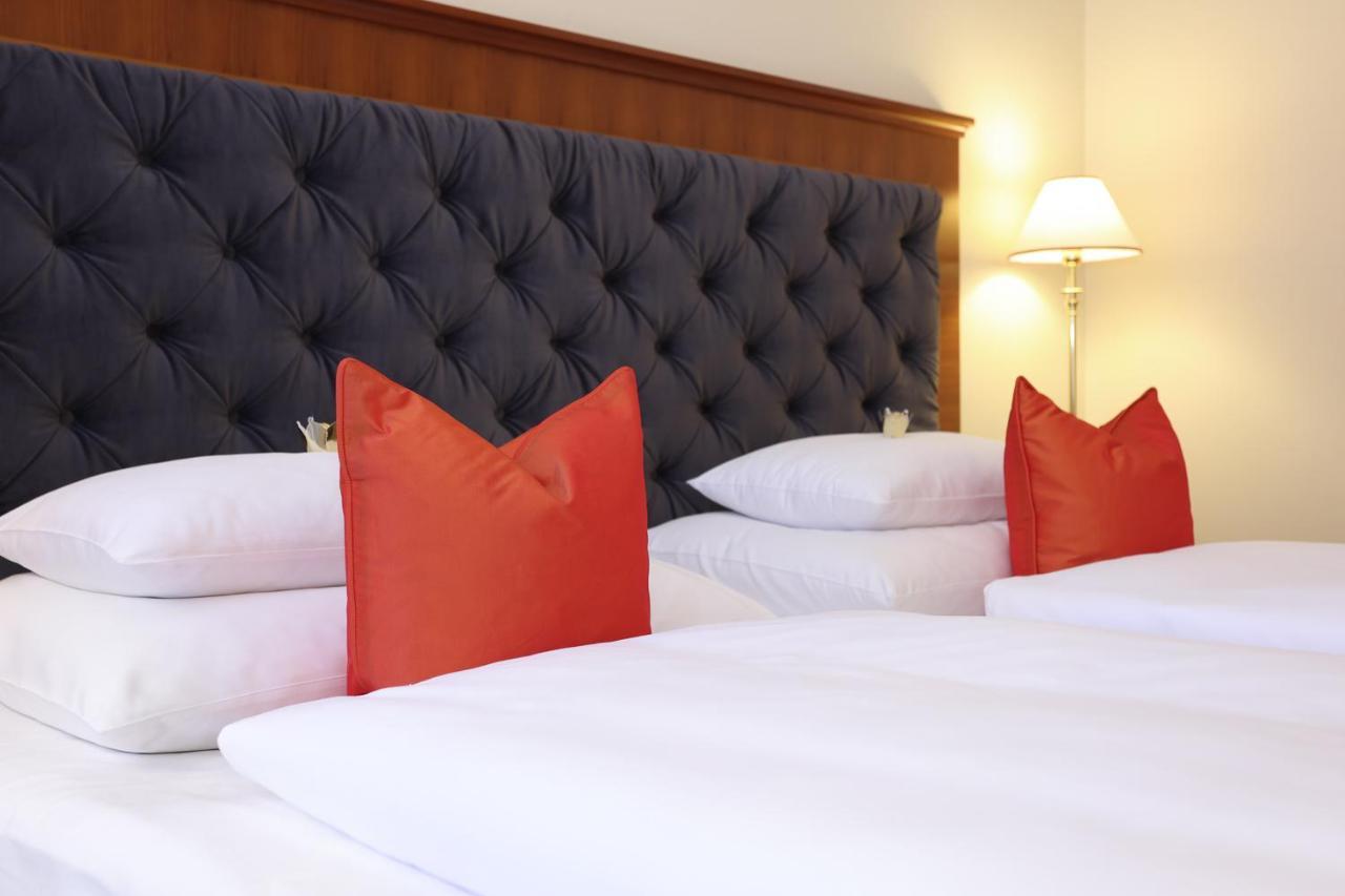 Hotel Kaiserhof Wien Luaran gambar