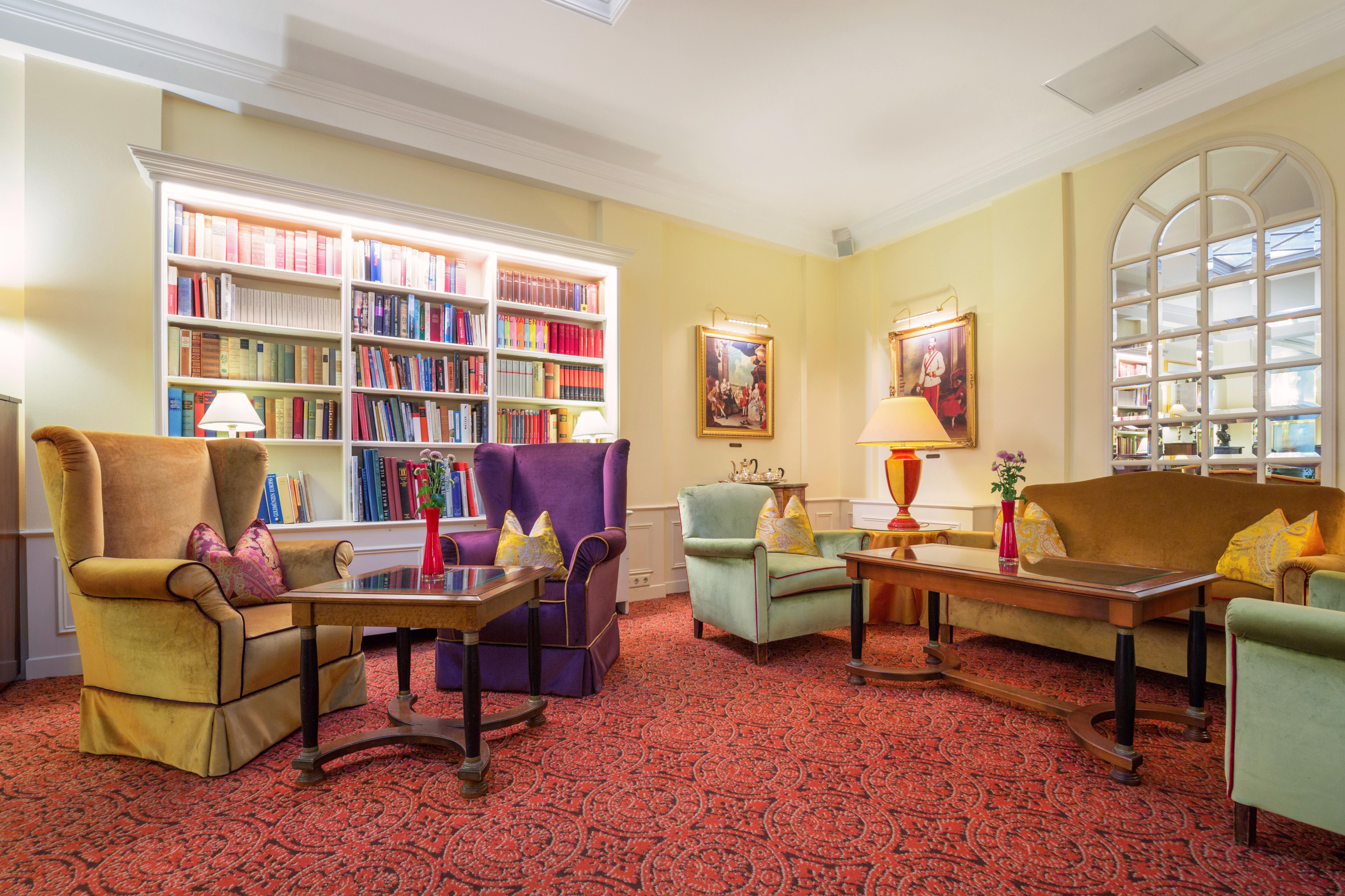 Hotel Kaiserhof Wien Luaran gambar