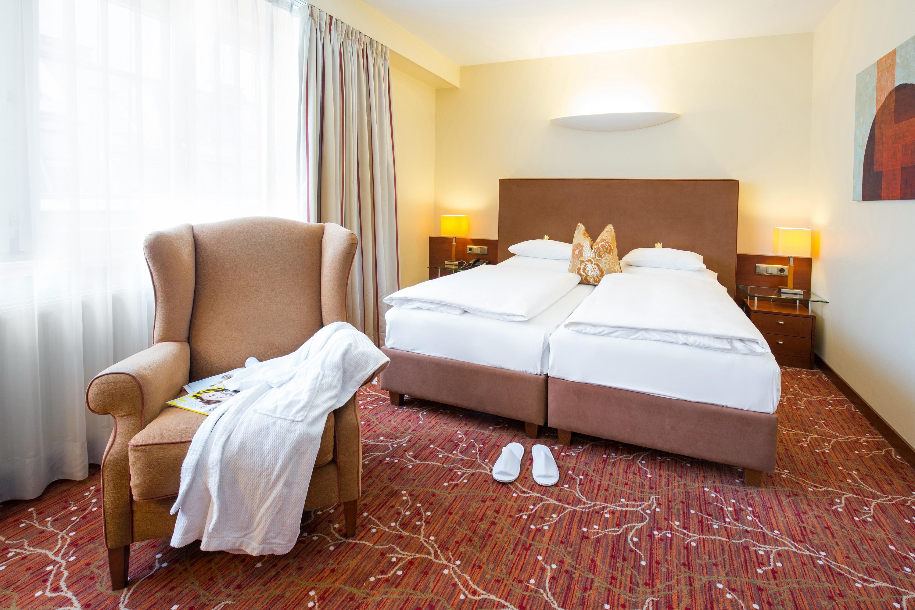 Hotel Kaiserhof Wien Luaran gambar