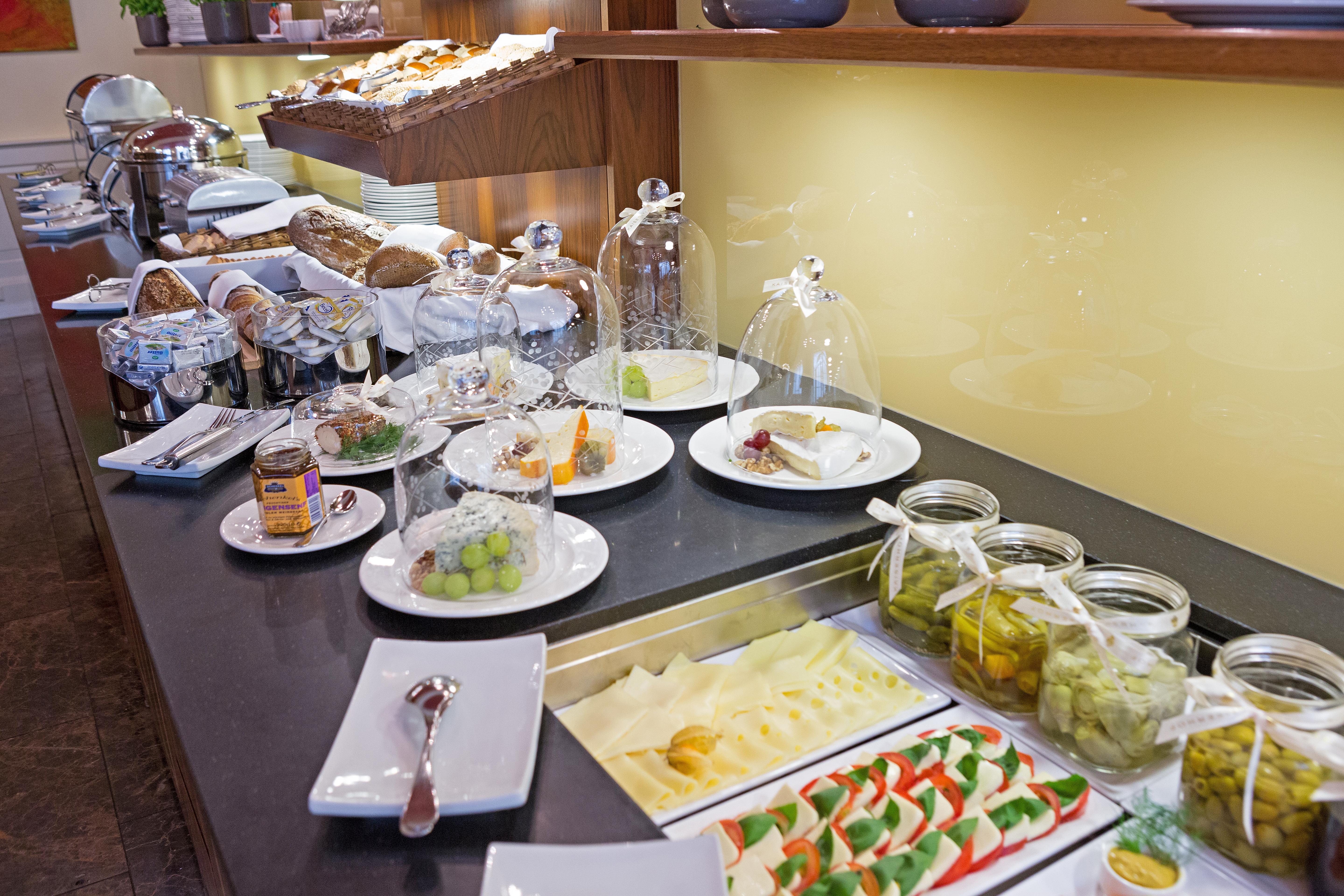 Hotel Kaiserhof Wien Luaran gambar