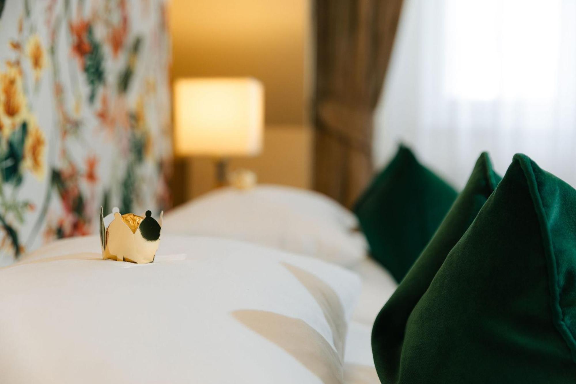 Hotel Kaiserhof Wien Luaran gambar
